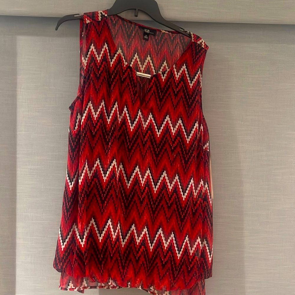 Plus size sleeveless top